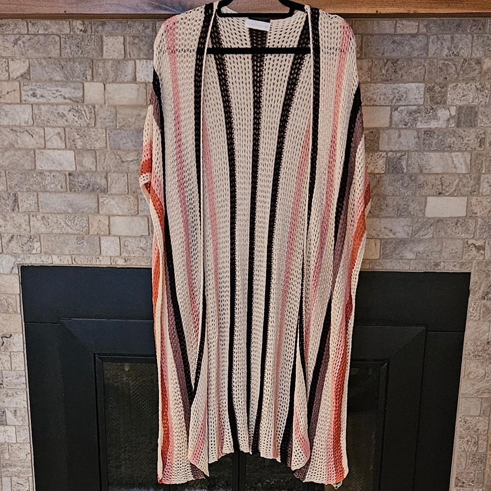 House of Harlow 1960 Shawl